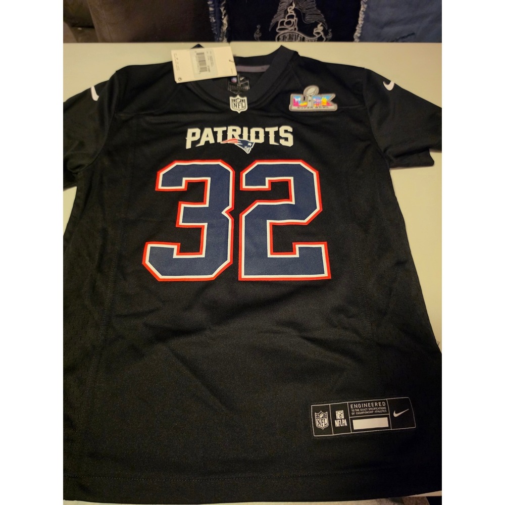 Nike Kids New England Patriots TreVeyon Henderson Super Bowl LIX Jersey Black M